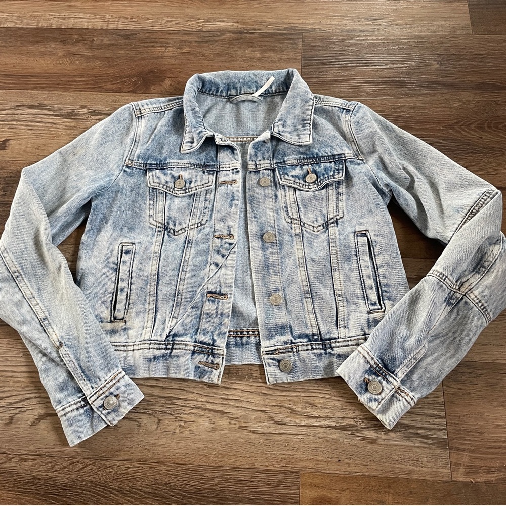 Free People denim lightweight country jean jacket XS